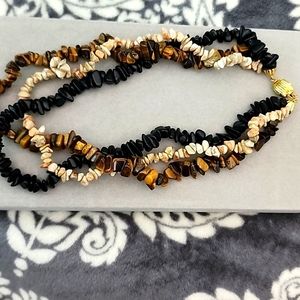 Vintage 3 strand tigers eye and onyx necklace.